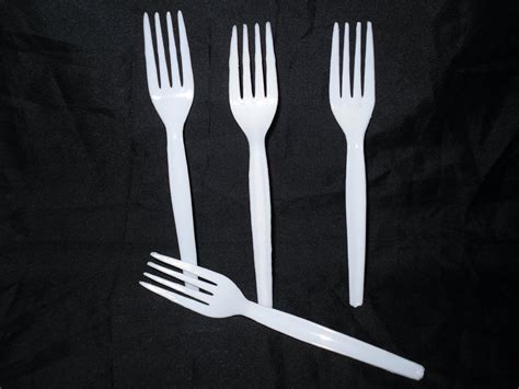 Plastic Fork at Rs 15/piece | Plastic Fork in Ghaziabad | ID: 2179243548