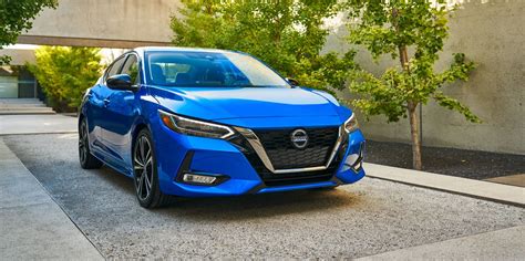 2020 Nissan Sentra Review, Pricing, and Specs