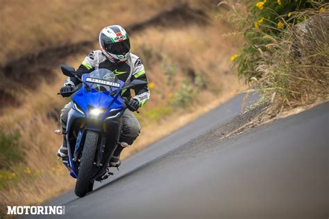 Yamaha YZF-R15 V4.0 Review: Blue Streak - Motoring World