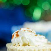 Eggnog Cheesecake Bites (NO-BAKE) - RecipeMagik