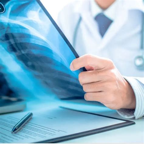 Interstitial Lung Disease: Pneumonia Symptoms & Treatment