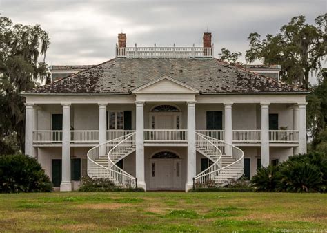 Louisiana Plantations Guide: 12 Louisiana River Road Plantations