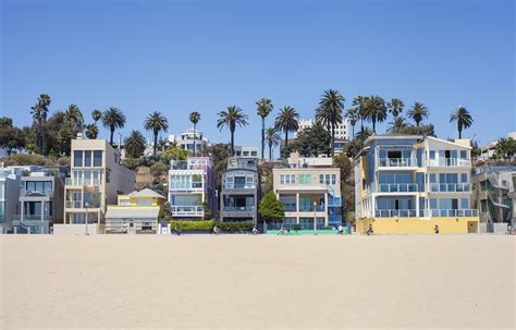 Santa Monica Beach, Downtown Santa Monica holiday homes: holiday houses ...