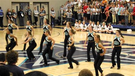 Siegel High Dance Team - YouTube