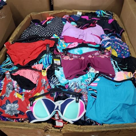 Wholesale Women's Clothing Liquidation Pallets | Shop Overstock