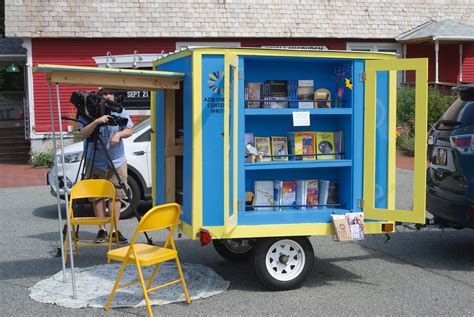 Mobile bookstore makes rounds through Adirondacks - - The Adirondack ...