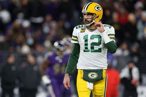 Mike Florio reckons Aaron Rodgers needs to step up