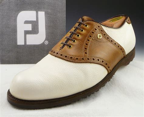 FOOTJOY CLASSICS sz 9.5 EEE SPIKELESS GOLF SHOE 55376 MENS WHITE ...