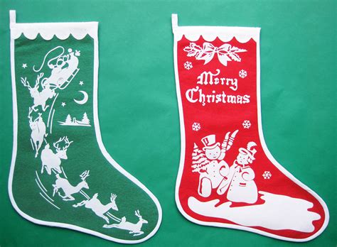 Vintage-Inspired Christmas Stockings — finished – Q is For Quilter