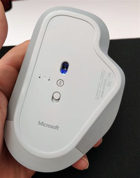 Microsoft Surface Precision Mouse review: A flagship mouse worthy of ...