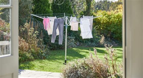 Outdoor clothes drying | Lakeland Inspiration