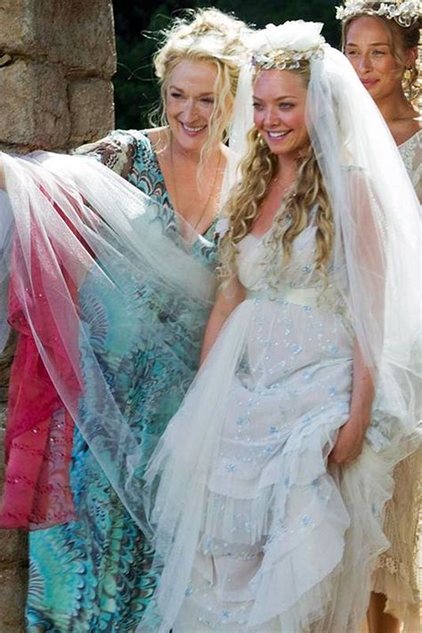 40 Iconic Movie Wedding Gowns, in Photos | Mariage film, Mariage mamma mia, Mariage