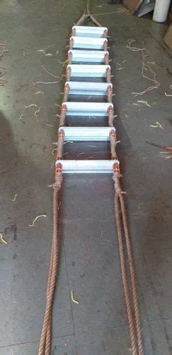 Brown Manila Pilot Aluminum Rope Ladder at best price in Mumbai | ID ...