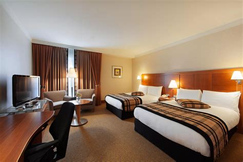 Business Airport Hotel: Crowne Plaza Brussels Airport