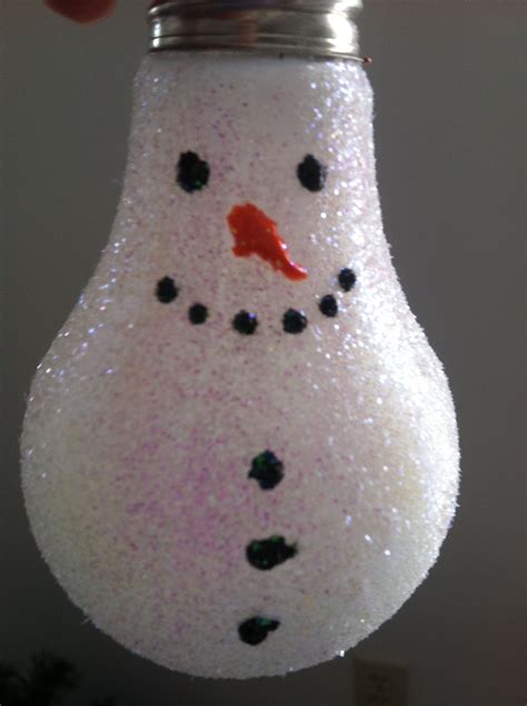 Snowman lightbulb ornament | Diy christmas bulbs, Christmas light ...