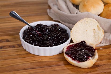 Spiced homemade blueberry jam for holiday gift giving | Blog | ThermoWorks