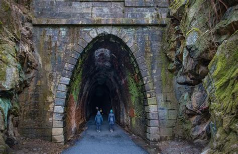 15 Beautiful Hiking Trails Near Charlottesville, Virginia