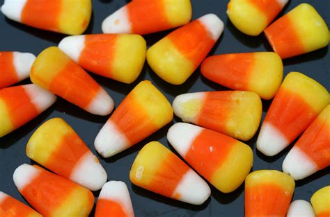 Homemade Vegan Candy Corn = a Happy Halloween! | Candy corn, Easy ...