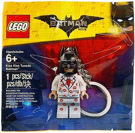 Amazon.com: LEGO Batman Movie Kiss Kiss Tuxedo Batman Keychain Polybags ...