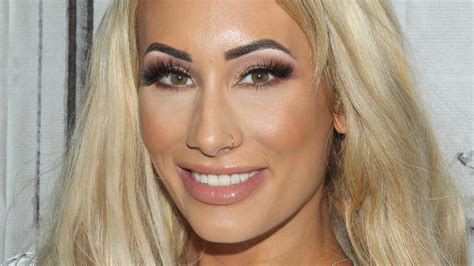 WWE Star Carmella Announces Pregnancy