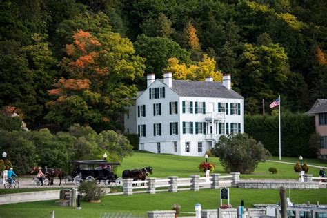 Things To Do For History Buffs – Mackinac Island