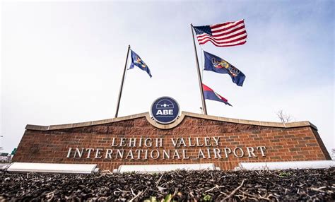 Lehigh Valley Int’l Airport passenger traffic surpasses pre-pandemic numbers - lehighvalleylive.com