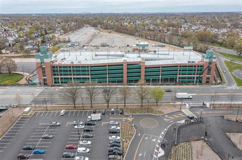 UBS Arena Parking Garage Construction | Aurora Contractors