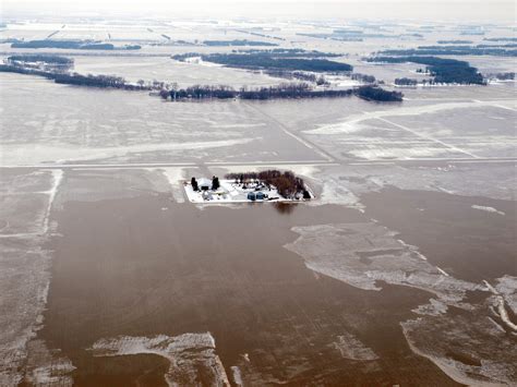 2009 - Red River Valley Flooding Response | SharedGeo