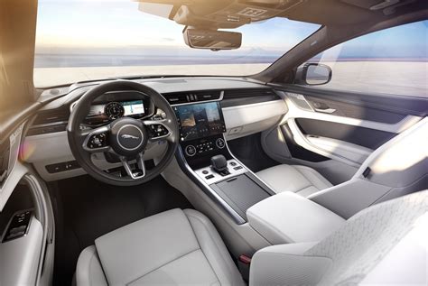 2021 Jaguar XF facelift debuts – new 2.0L mild-hybrid diesel, major interior overhaul; better ...