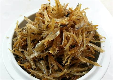 Fried Dried Anchovies / IkanBilis Recipe by Lyii G - Cookpad