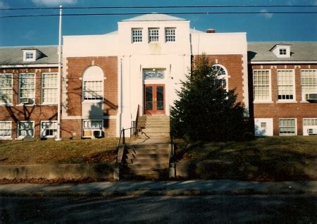 Bentley Elementary School - Find Alumni, Yearbooks & Reunion Plans - Classmates