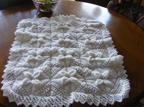 Baby Blanket knitted in squares | Knitted baby blankets, Baby blanket, Projects to try