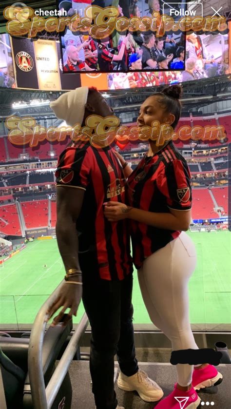 Tyreek Hill Went Instagram Story Official With His New Girlfriend Sasha ...