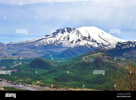 Mount Saint Helens National Volcanic Monument, Washington State-USA ...