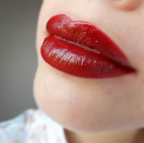 mela-e-cannella: Avon - True Colour Perfect Reds Lipstick - Perfect Red