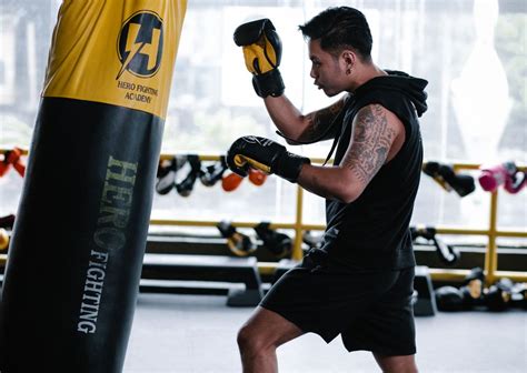 Punching Bag | What is an Ideal Weight For a Boxing Bag?