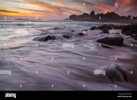 Sunset at romantic Llandudno beach in Cape Town, South Africa Stock Photo - Alamy