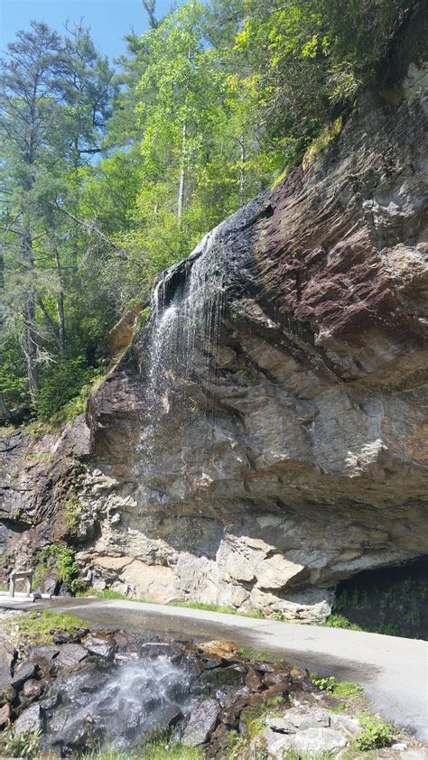 Tomfoolery: Bridal Veil Falls - Highlands, NC