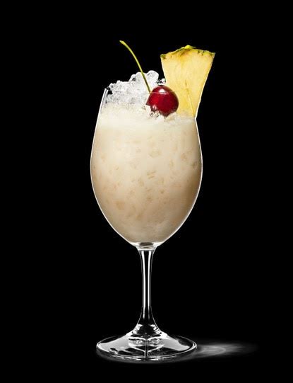 Malibu Piña Colada Recipe | Absolut Drinks