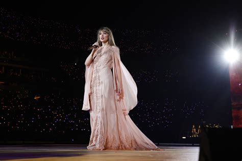 Every Outfit Taylor Swift Has Worn During Her Eras Tour, 55% OFF