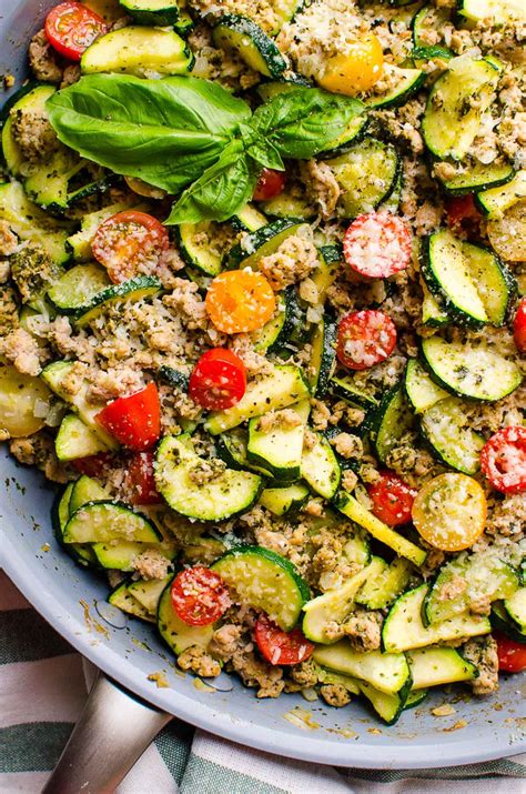 Low Carb Ground Turkey and Zucchini Skillet - iFoodReal.com