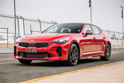 2021 Kia Stinger GT performance review | CarExpert