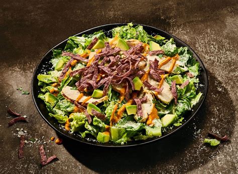 5 Fast-Food Restaurants That Serve the Best Salads