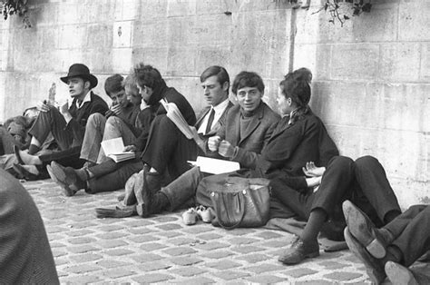 ON THE ROAD Archives: Beatniks by the river Seine. Paris, 1965 Hipsters, People Reading, Pont ...