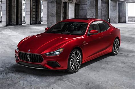 Maserati Ghibli Trofeo, Quattroporte Trofeo revealed - Latest Auto News ...