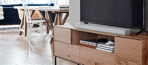 Bose 700 vs Sonos Playbar (2021): How Does The New Soundbar Challenger Compare? - Compare Before ...