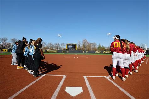 Photos: Iowa Softball vs Iowa State – University of Iowa Athletics