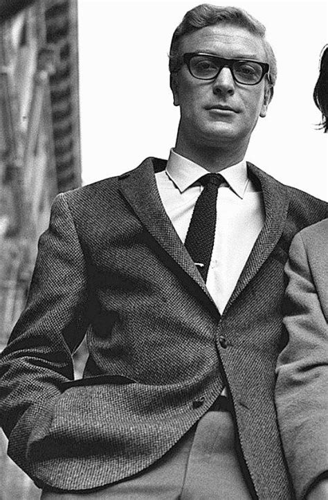 Classic Menswear, Michael Caine, 1966 Hollywood Actor, Hollywood Stars, Classic Hollywood, Old ...