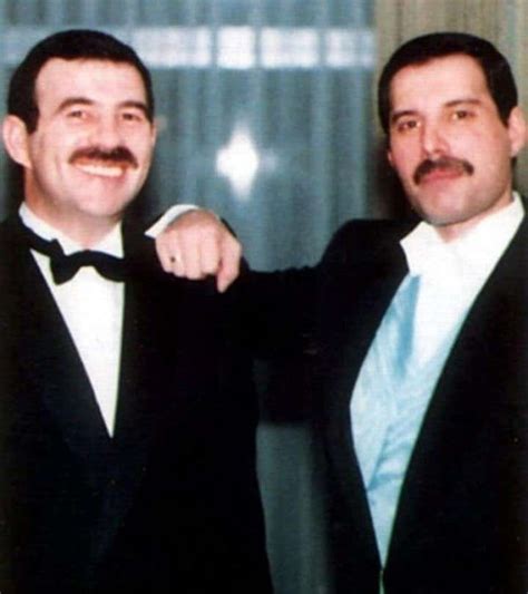 El álbum de fotos de Freddie Mercury junto a Jim Hutton, su última pareja