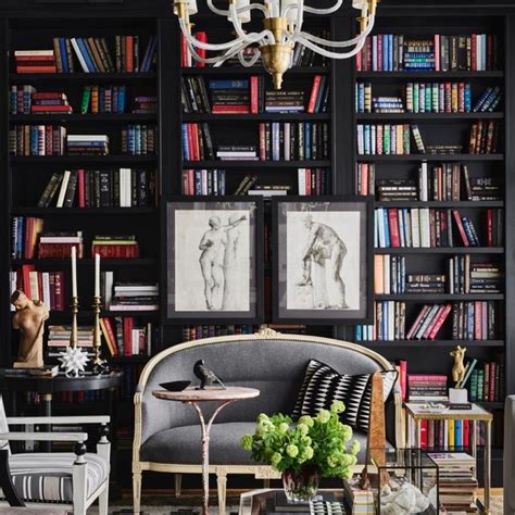 How to Achieve the 'Bookshelf Wealth' Design Aesthetic